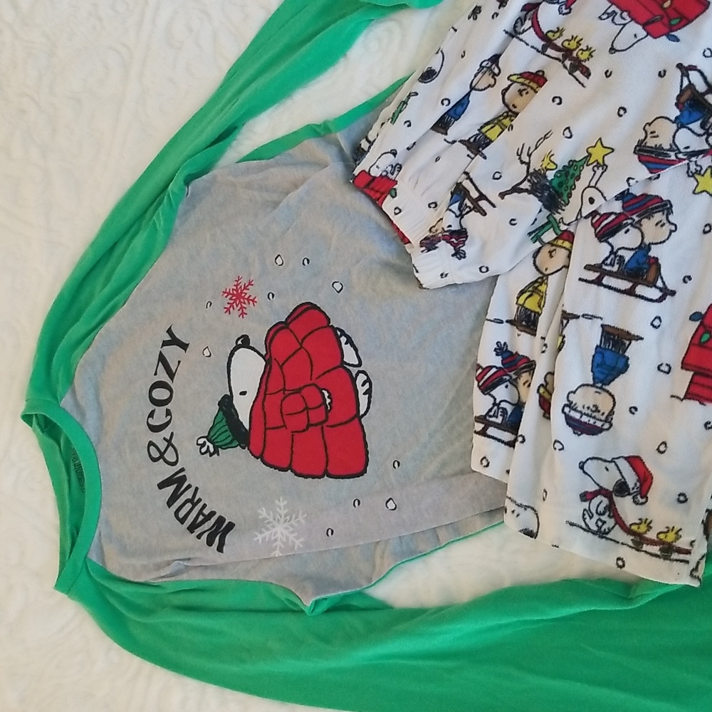 PEANUTS CHRISTMAS JAMS